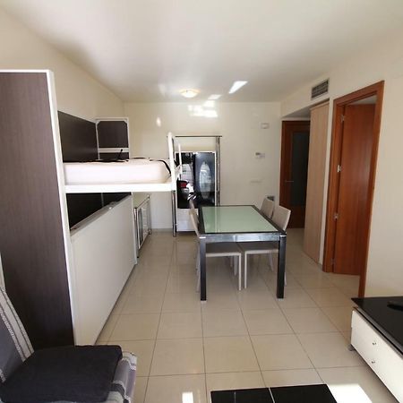 Milleni 3222 Apartment โรเซส ภายนอก รูปภาพ