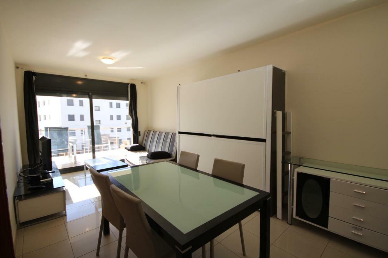 Milleni 3222 Apartment โรเซส ภายนอก รูปภาพ
